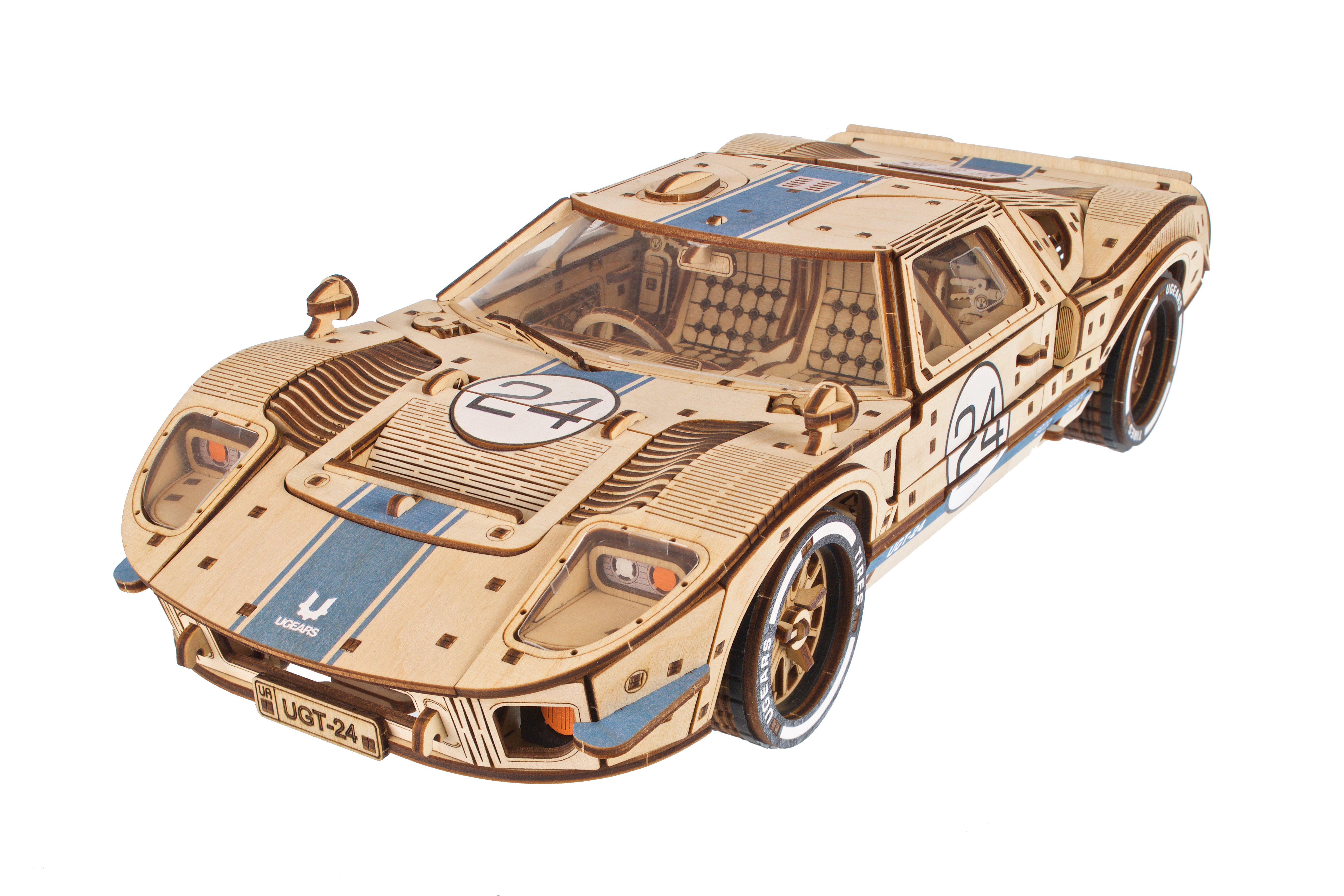 UGT-24 Rennwagen