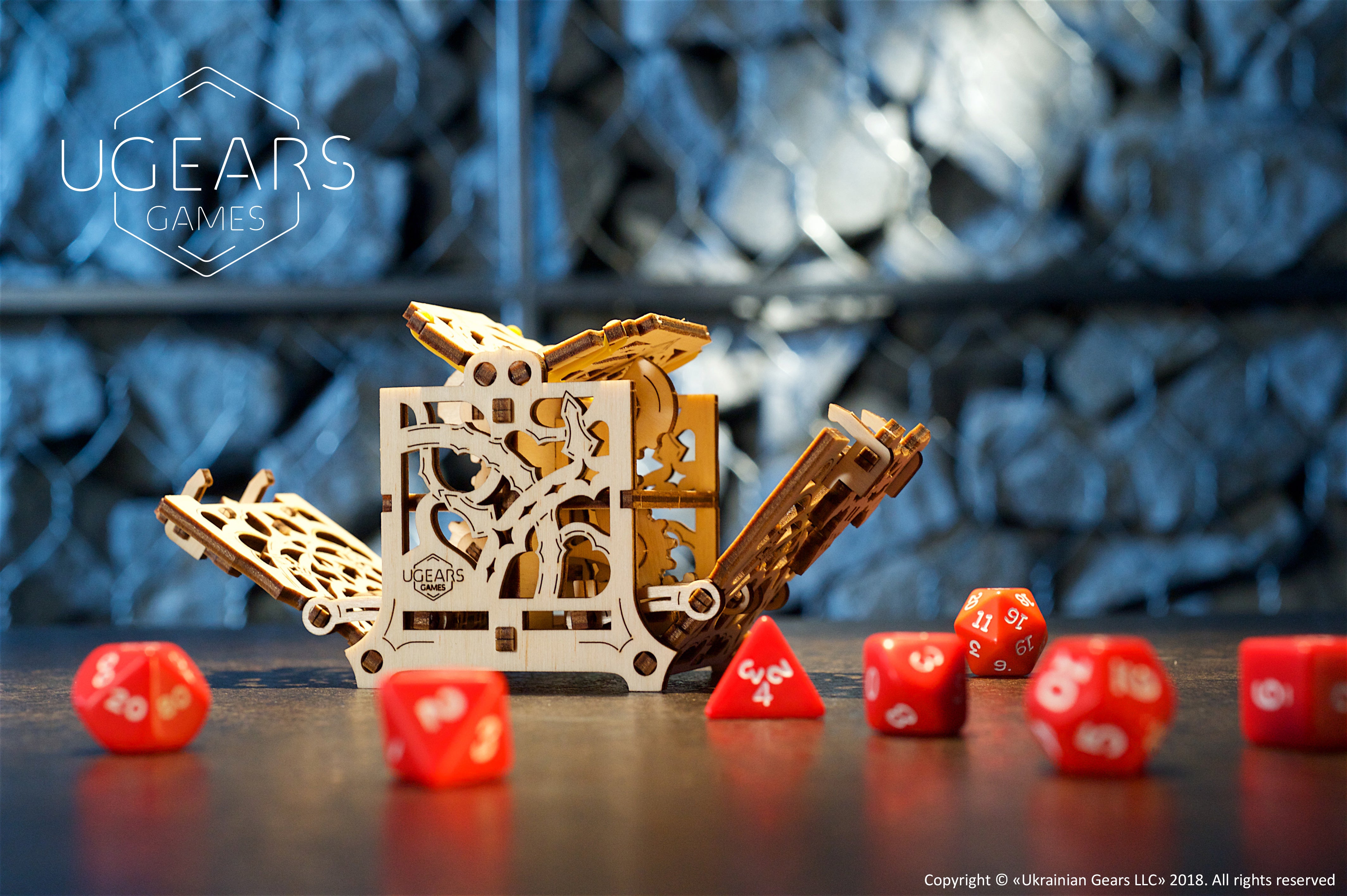 UGears Games: Würfelbox - Dice Keeper